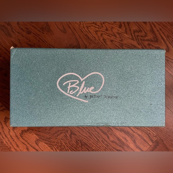 Blue by Betsey Johnson - Ivory - Size 9 - Picture 5 of 6